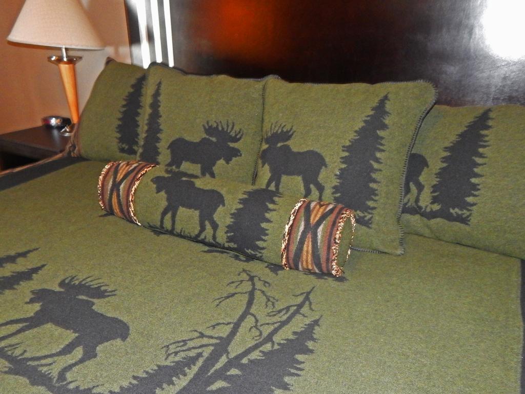Copper River Inn Fort Frances 外观 照片