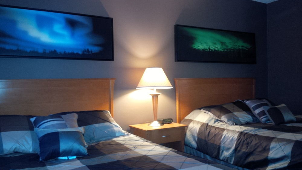 Copper River Inn Fort Frances 外观 照片