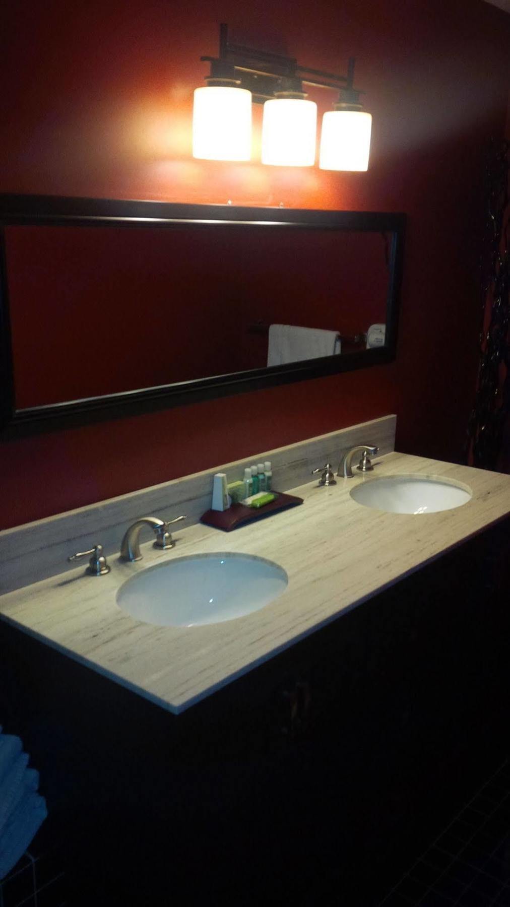 Copper River Inn Fort Frances 外观 照片